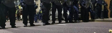 Flowers vs Batons - Police Attack Second Bristol #KillTheBill Protest